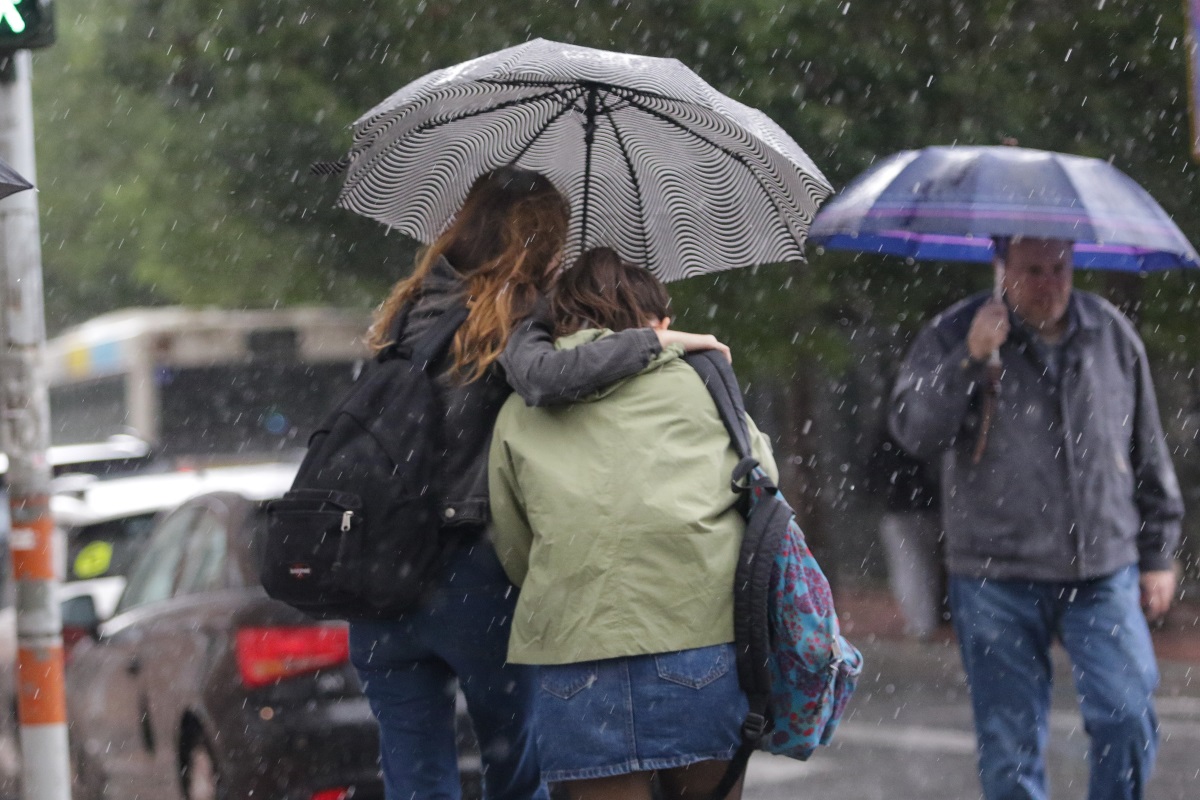 Καιρός: Χωρίς βροχή ο Μαραθώνιος της Αθήνας – Σε ποιες περιοχές θα βρέξει