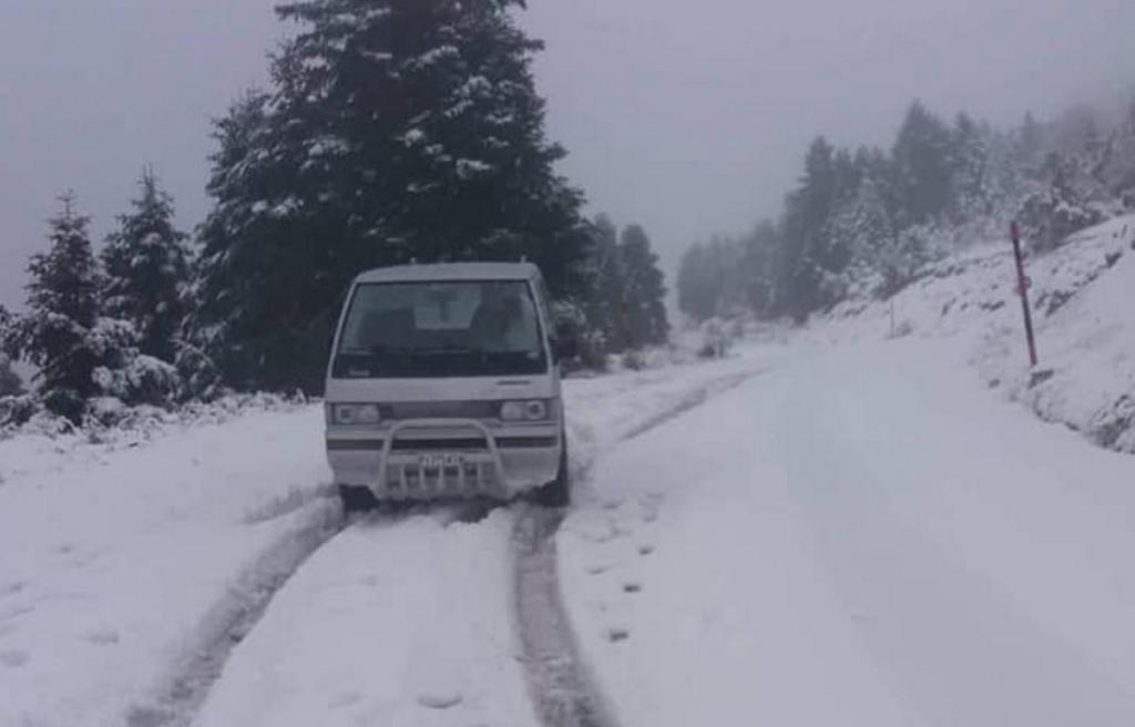 Θεσσαλία: Μισό μέτρο χιόνι στο Καταφύγιο Κισσάβου [pics]