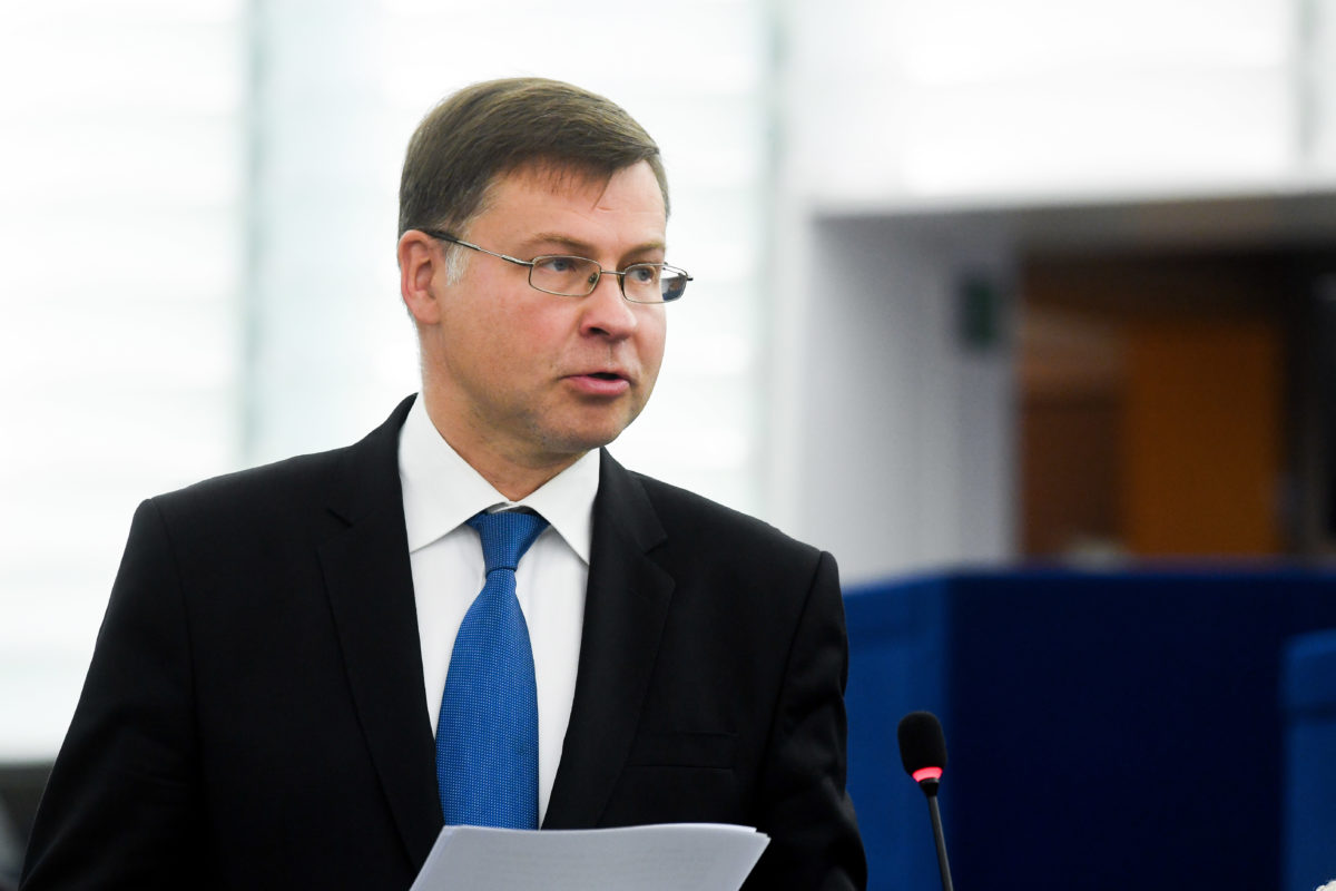 Ντομπρόβσκις: Στις 4 πιο ωφελημένες από το πακέτο Κομισιόν η Ελλάδα – Σεντένο: Δεν θα είναι δωρεάν