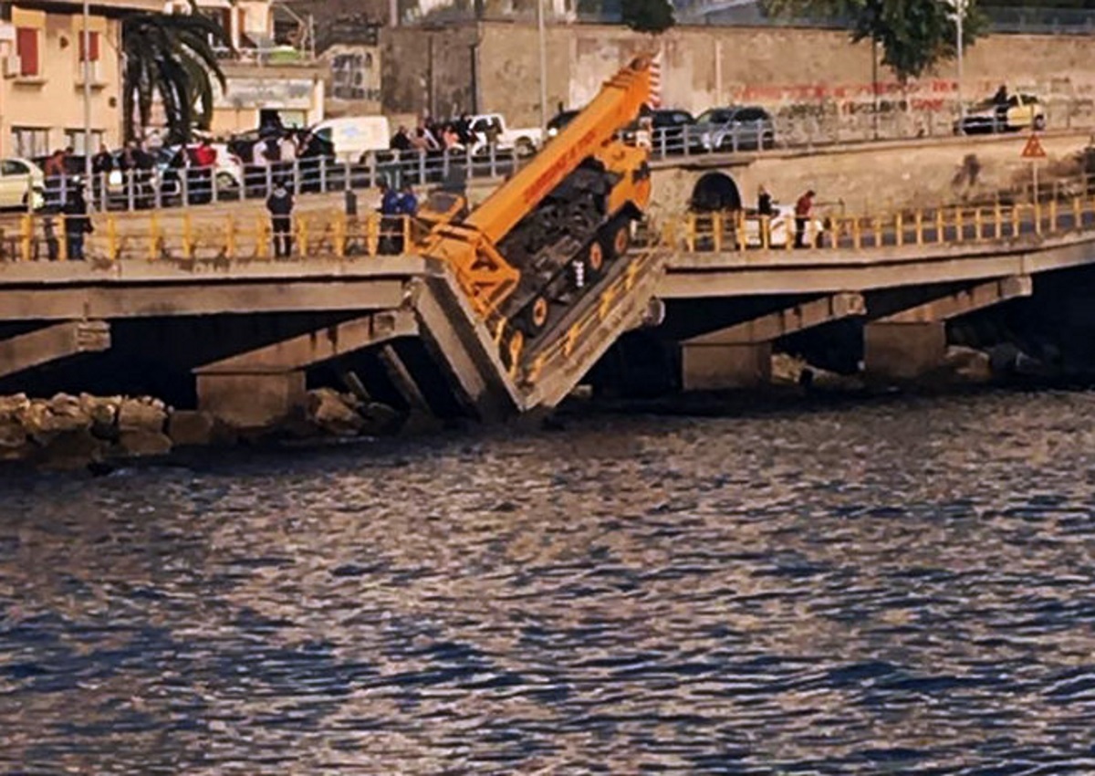 Καβάλα: Αυτοψία στην κεντρική γέφυρα που παραμένει γκρεμισμένη από το 2018