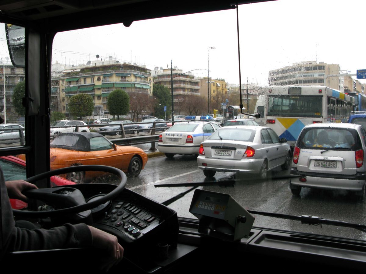Θεσσαλονίκη: Οργή για οδηγό λεωφορείου του ΟΑΣΘ – Τα λόγια του άναψαν φωτιές – Οι στιγμές που πάγωσαν τους επιβάτες!