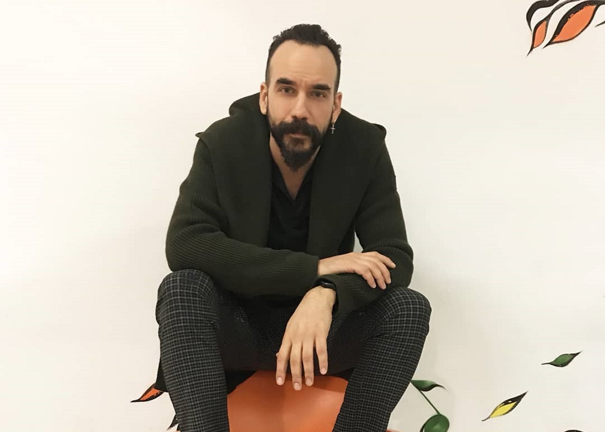 Πάνος Μουζουράκης: Η συμμετοχή του στην ταινία «Mamma Mia» και όσα αποκάλυψε για τον θάνατο του πατέρα του