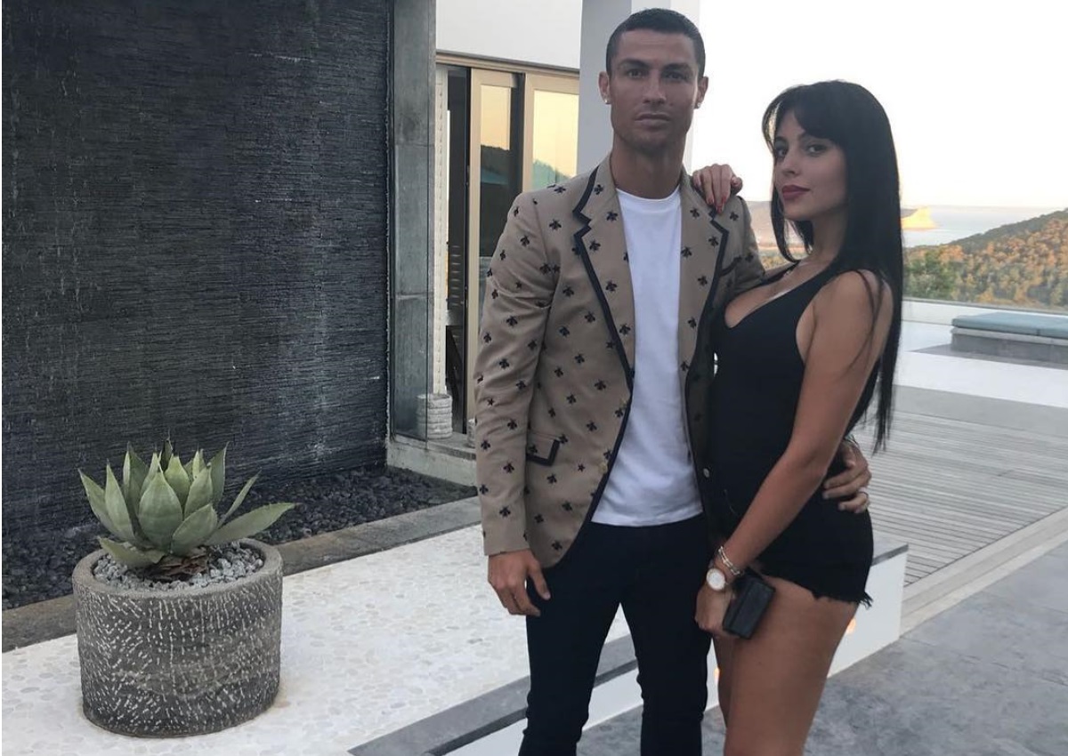 Christiano Ronaldo: Αρραβωνιάστηκε την καλλονή σύντροφό του!