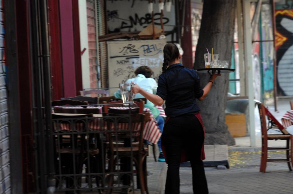 Λαμία: Οι ανήλικοι κλέφτες έκαναν το μεγάλο λάθος στην καφετέρια – Δεν κατάλαβαν από που τους ήρθε!