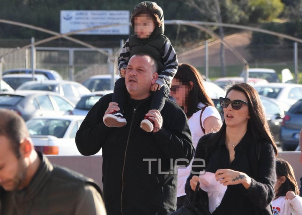 Δημήτρης Σκαρμούτσος: Σπάνια δημόσια έξοδος με τη σύζυγό του και τον τριών ετών γιο τους! [pics]