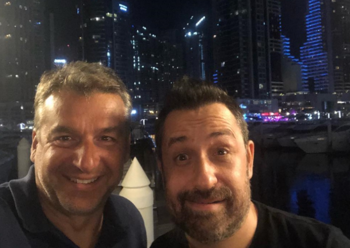 Γιώργος Λιάγκας – Θέμης Γεωργαντάς: Oι selfies τους από το Dubai καπνίζοντας ναργιλέ!