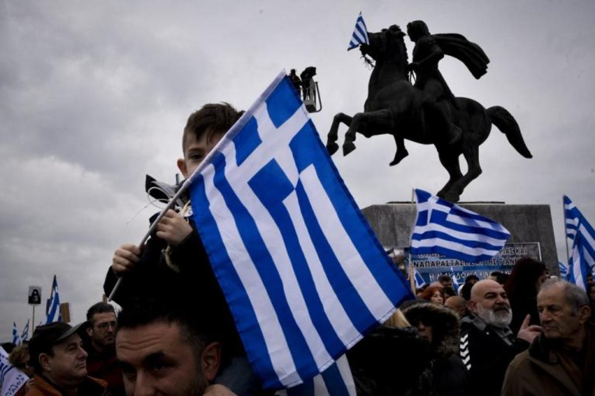 Τον ύμνο “Μακεδονία ξακουστή…” φέρνει στην Βουλή ο Άδωνις Γεωργιάδης!