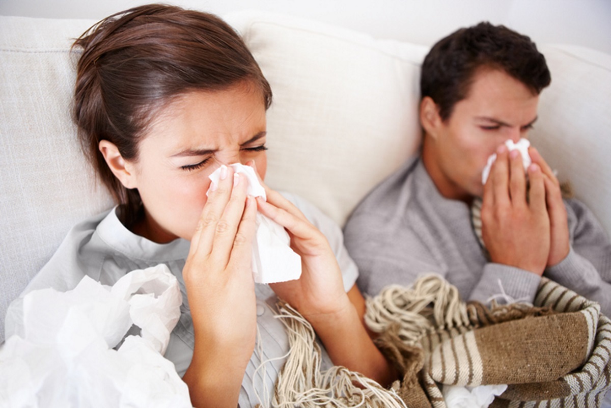 Γρίπη, ιώσεις, ιλαρά: Για πόσες μέρες «κολλάτε» τους άλλους