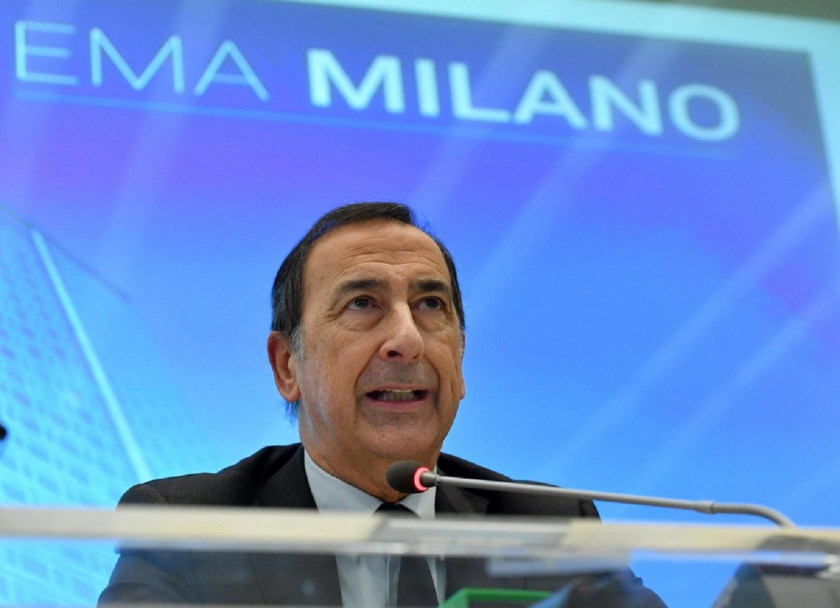 Ιταλία: Υπέρ του διαλόγου με τα “Πέντε Αστέρια” ο κεντροαριστερός δήμαρχος του Μιλάνο!