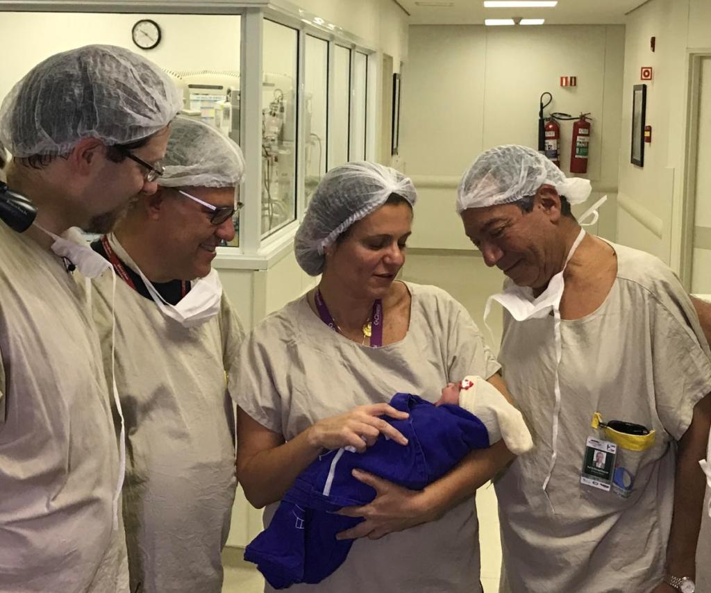 Το δράμα των Χριστουγέννων! Νεογέννητο πεθαίνει αν δεν βρει άμεσα μία υγιή καρδιά – Συγκλονιστική έκκληση των γονέων