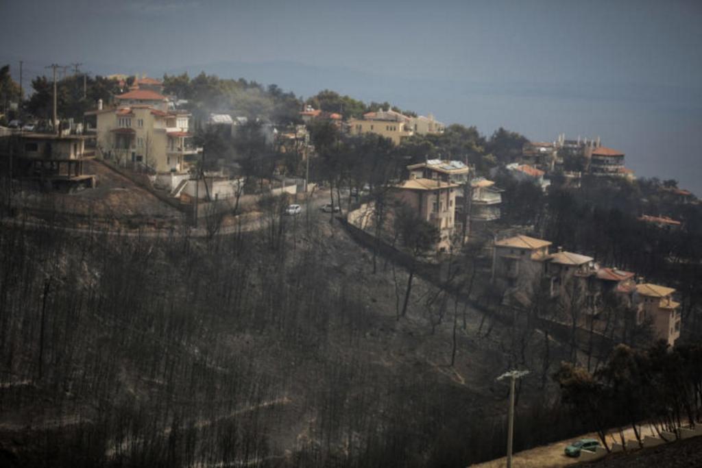 Μάτι: Η κυβέρνηση απαντά κατηγορώντας τους κατοίκους για “εκβιαστικές τακτικές”!