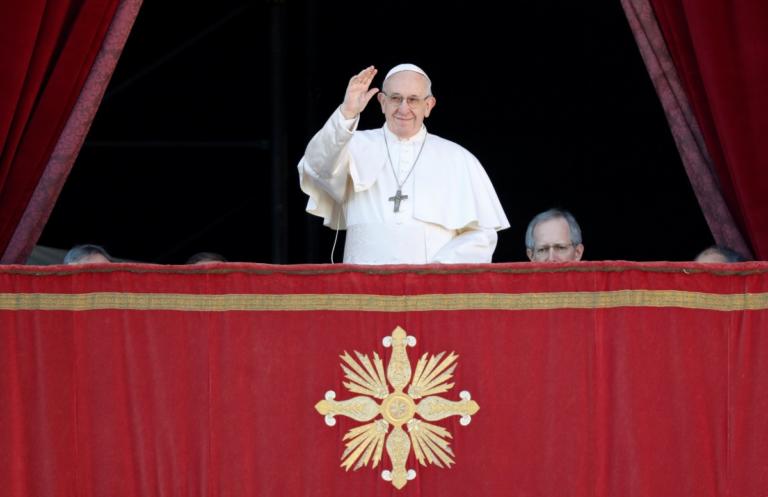 Πάπας Φραγκίσκος: “Αδελφοσύνη, Ανεκτικότητα, Αλληλοσεβασμός το μήνυμα των Χριστουγέννων”! [pics]