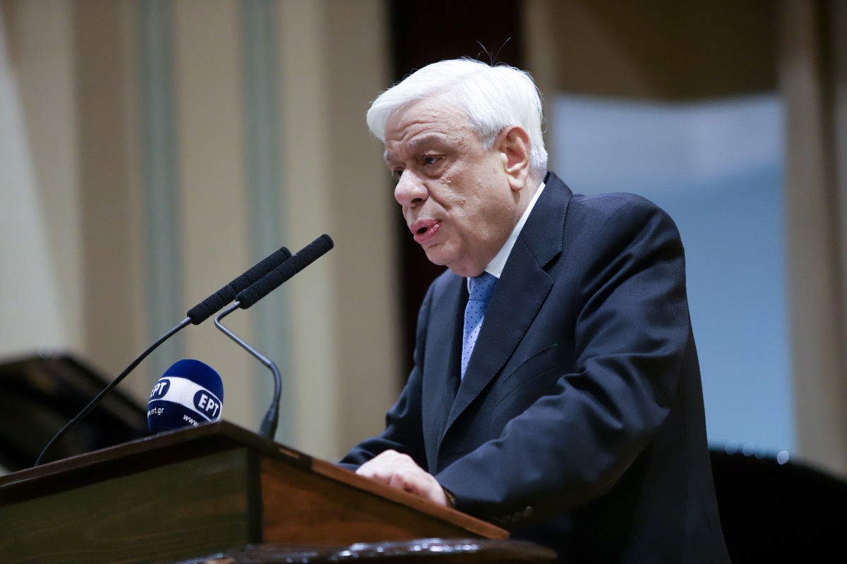 Παυλόπουλος από Καλάβρυτα: “Χρέος προς τα θύματα οι γερμανικές αποζημιώσεις”