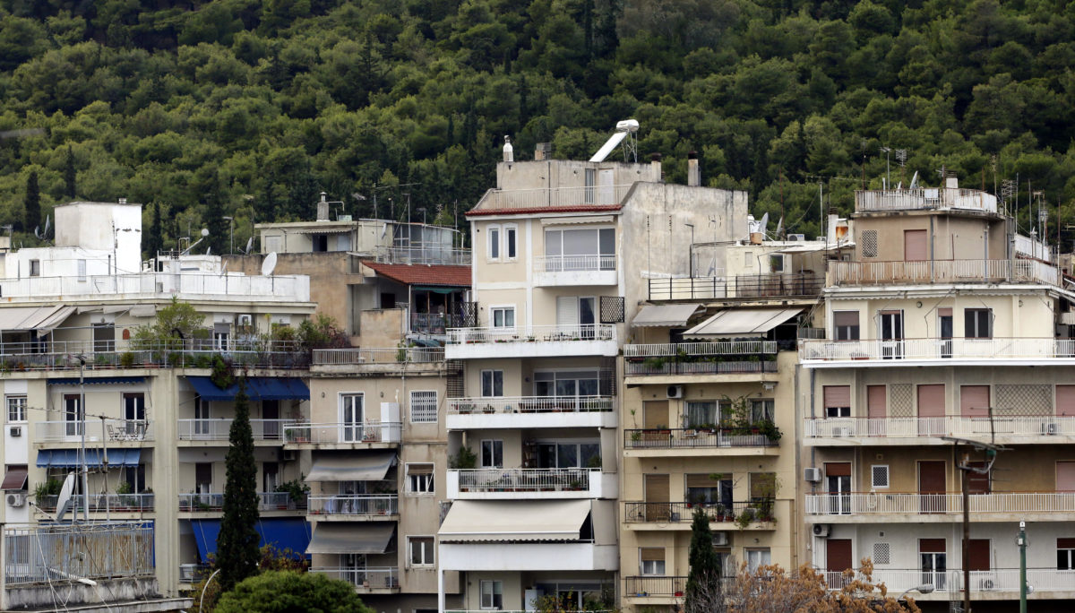 Κατατέθηκε το σχέδιο νόμου για τις οικιστικές πυκνώσεις – Τι προβλέπει για κτίρια και κατασκευές