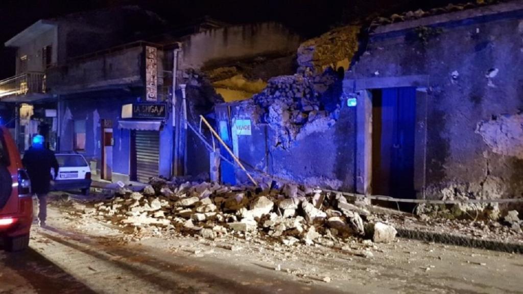 Σεισμός: Δέκα τραυματίες στην Ιταλία – Τρόμος στην Κατάνια τα ξημερώματα