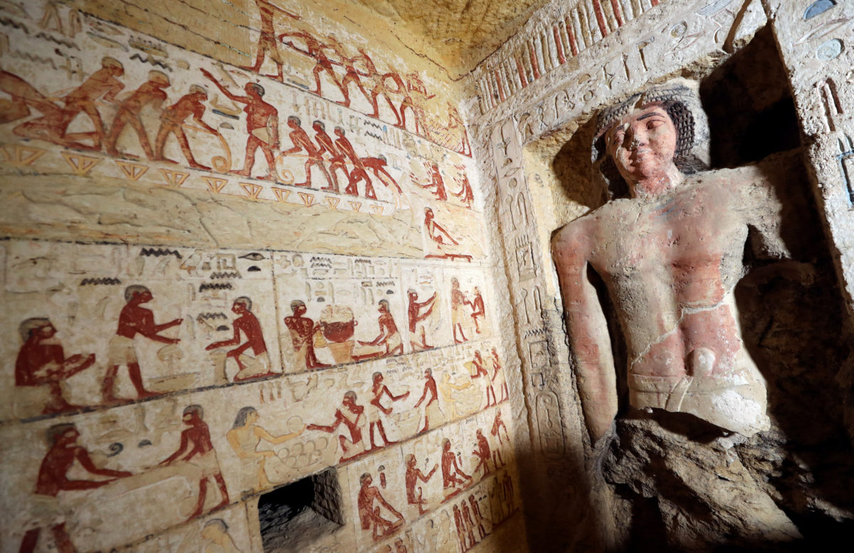 Ανακαλύφθηκε τάφος 4.400 χρόνων στην Αίγυπτο! Εντυπωσιακές φωτογραφίες!