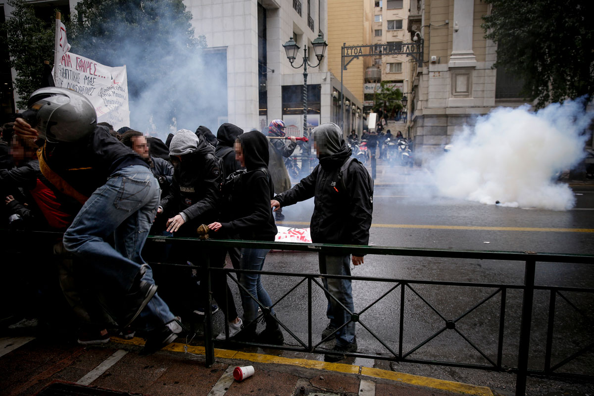 Αλέξανδρος Γρηγορόπουλος: 24 οι προσαγωγές για τα επεισόδια στην πλατεία Κλαυθμώνος