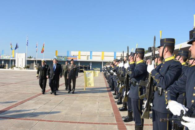 Υπό τα βλέμματα του Καμμένου και του Αρχηγού ΓΕΕΘΑ  ορκίστηκε η νέα “φουρνιά” των Ευέλπιδων! [pics]