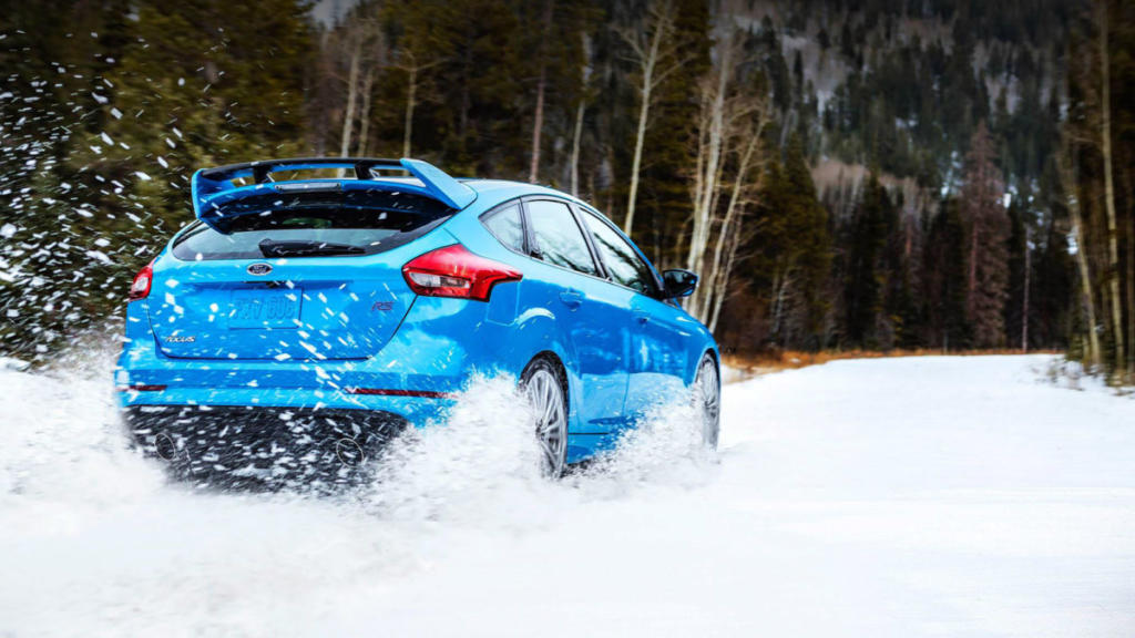 Χρήσιμες συμβουλές για τη χειμερινή οδήγηση από τη Ford [vid]