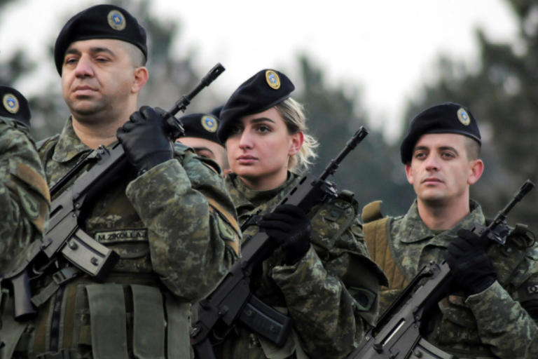 Ρωσία: Ο ΟΗΕ να διαλύσει τον στρατό στον Κόσοβο – Ενδεχόμενο νέου πολέμου στην περιοχή