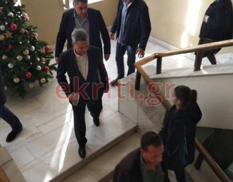 Κρήτη: Αναβλήθηκε η δίκη για την απαγωγή του Μιχάλη Λεμπιδάκη – Η νέα εμφάνιση του επιχειρηματία [pics]