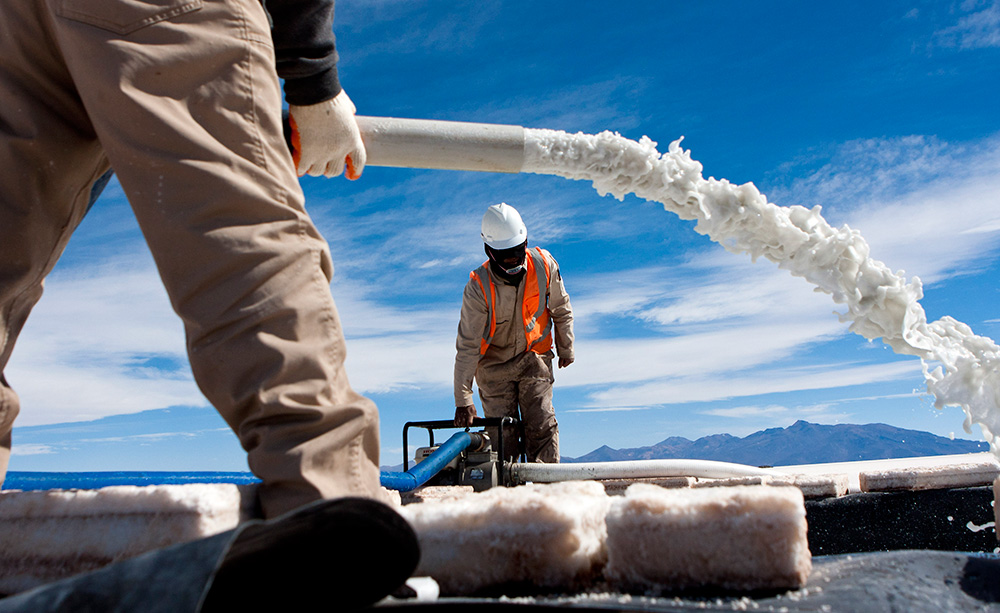 Συμφωνία-μαμούθ της Γερμανίας με τη Βολιβία για την προμήθεια λιθίου