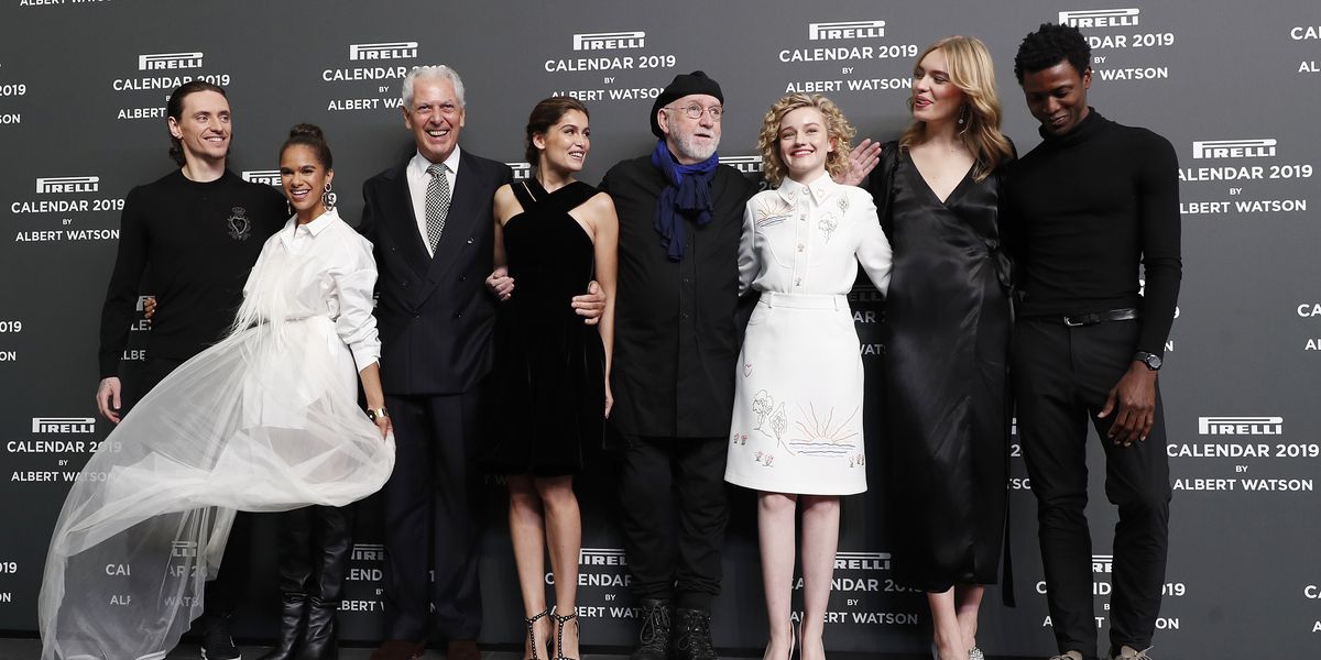 Επιστροφή στο γυμνό για το ημερολόγιο της Pirelli [vid]