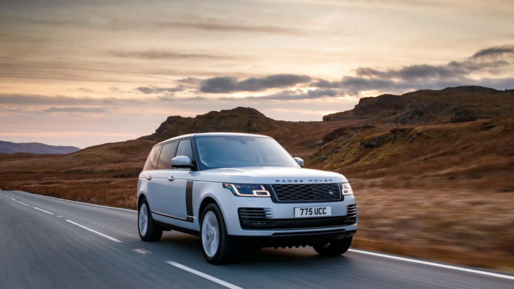 Αυτόματες πόρτες εξελίσσει η Jaguar Land Rover για τα μοντέλα της