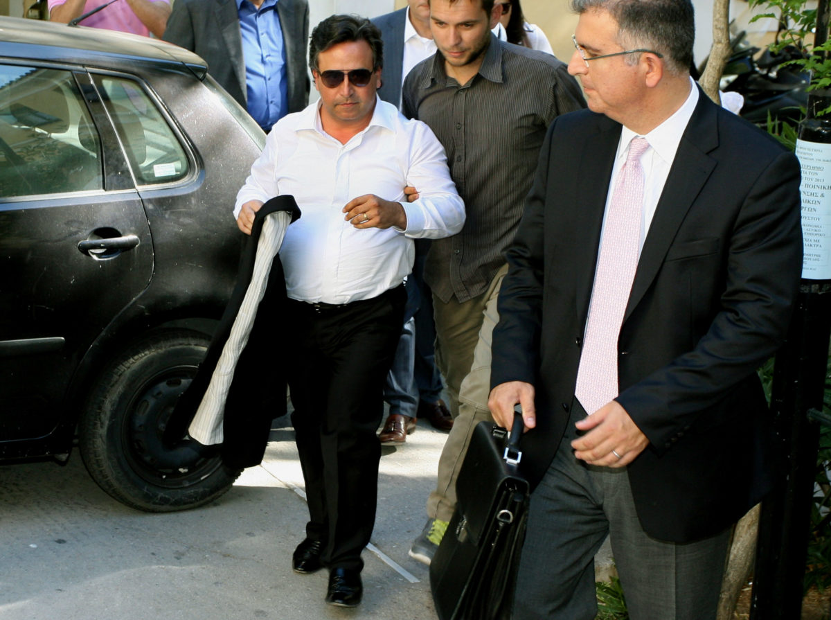 Ποινή φυλάκισης με αναστολή στον Βίκτωρα Ρέστη