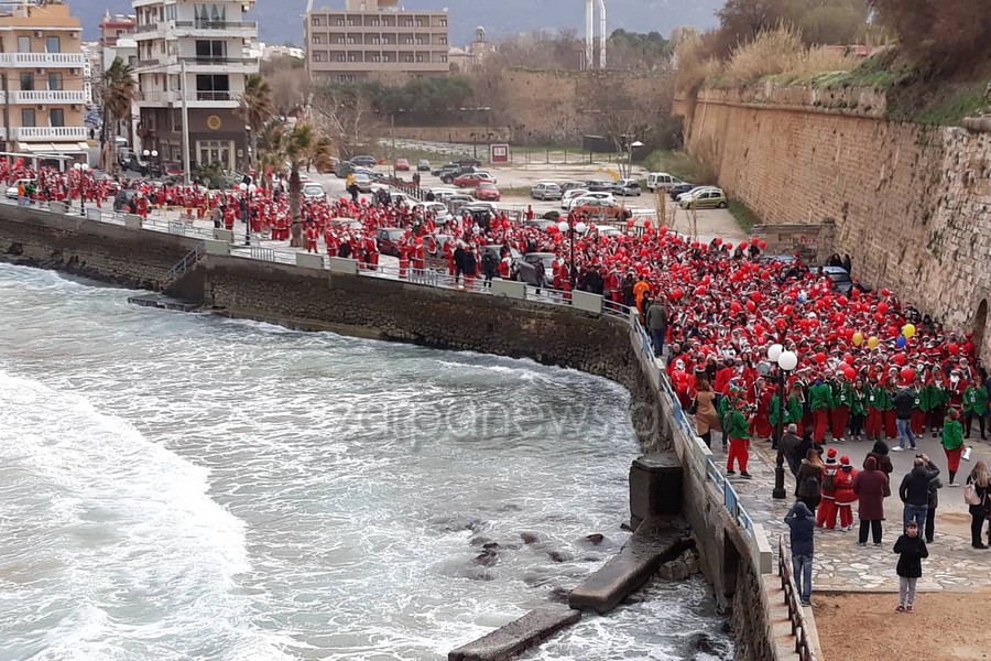 Santa Run: Το κόκκινο «ποτάμι»… πλημμύρισε ξανά τα Χανιά – video, pics