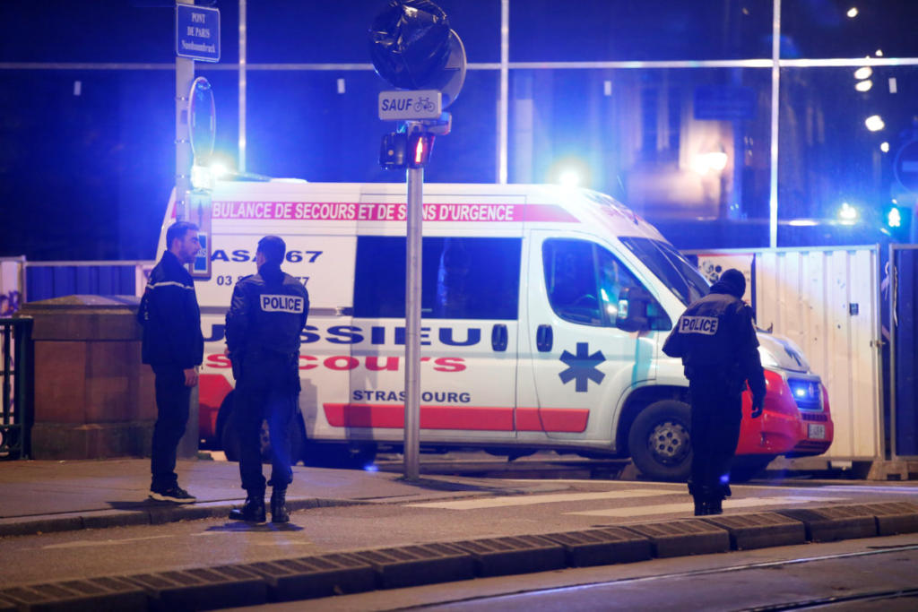 Πυροβολισμοί στο Στρασβούργο! Εκκενώθηκε χριστουγεννιάτικη αγορά