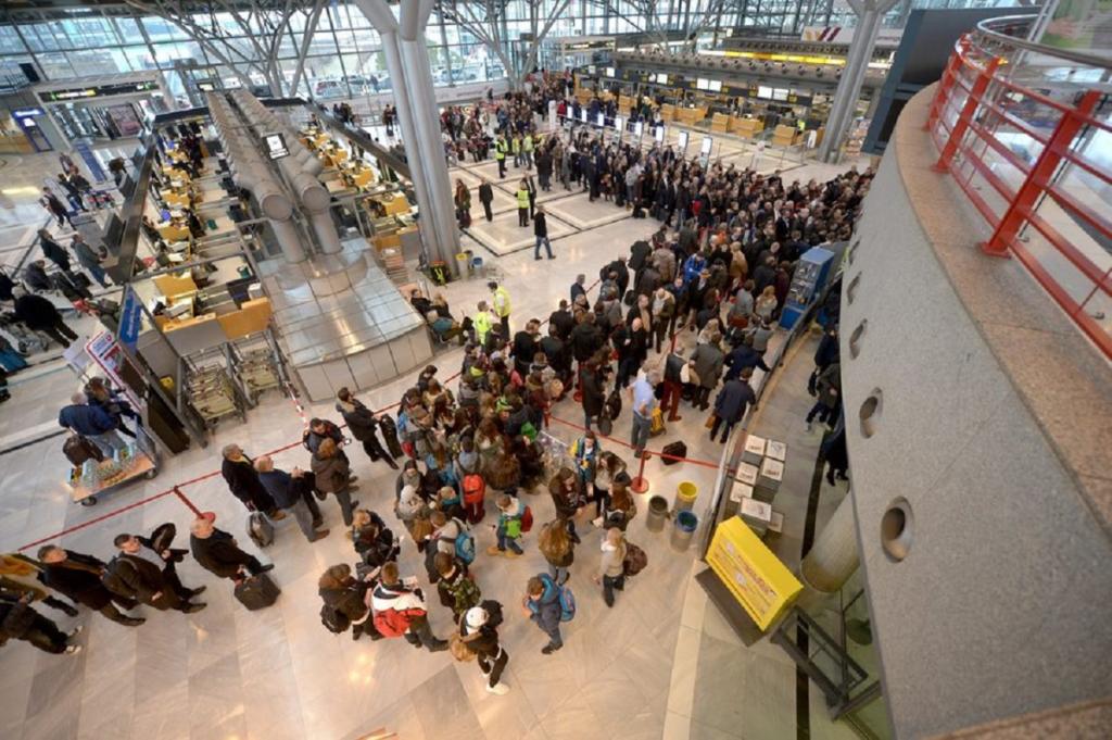 Στουτγκάρδη: Αυξημένα μέτρα ασφαλείας στο αεροδρόμιο! Φήμες για επίθεση αυτοκτονίας!