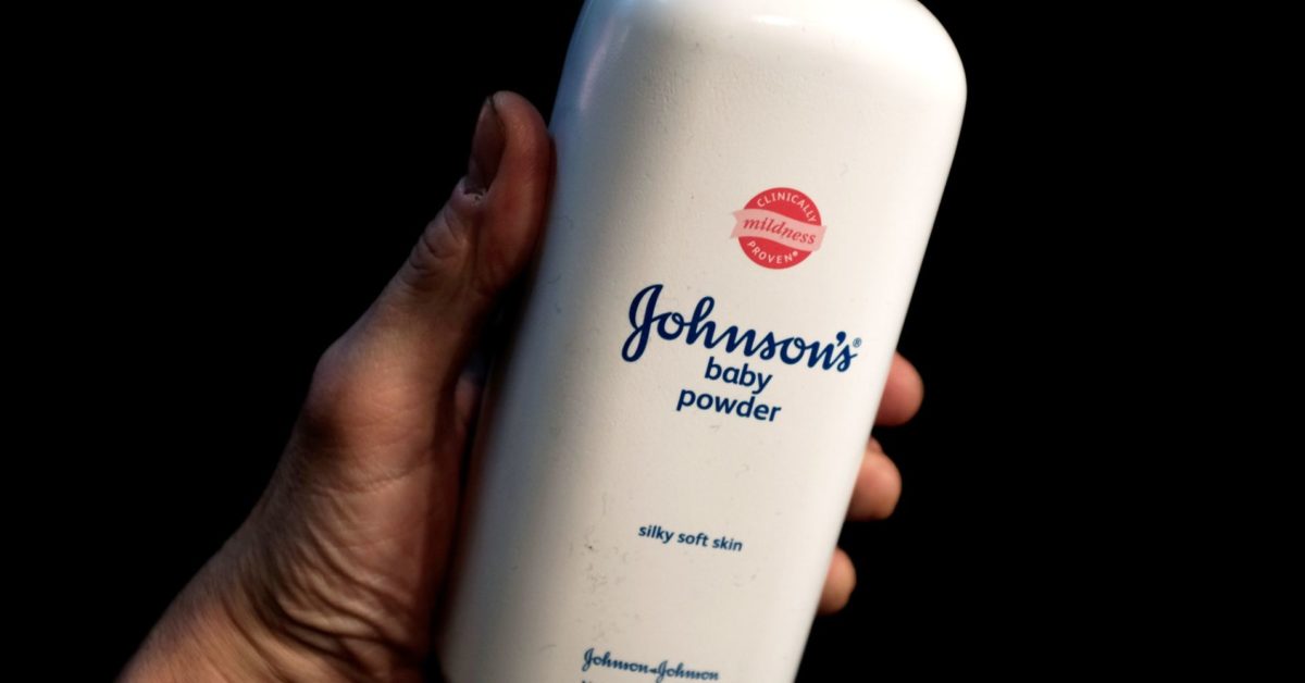 Καρκινογόνο το ταλκ για μωρά της Johnson & Johnson! Το γνώριζαν εδώ και… 47 χρόνια