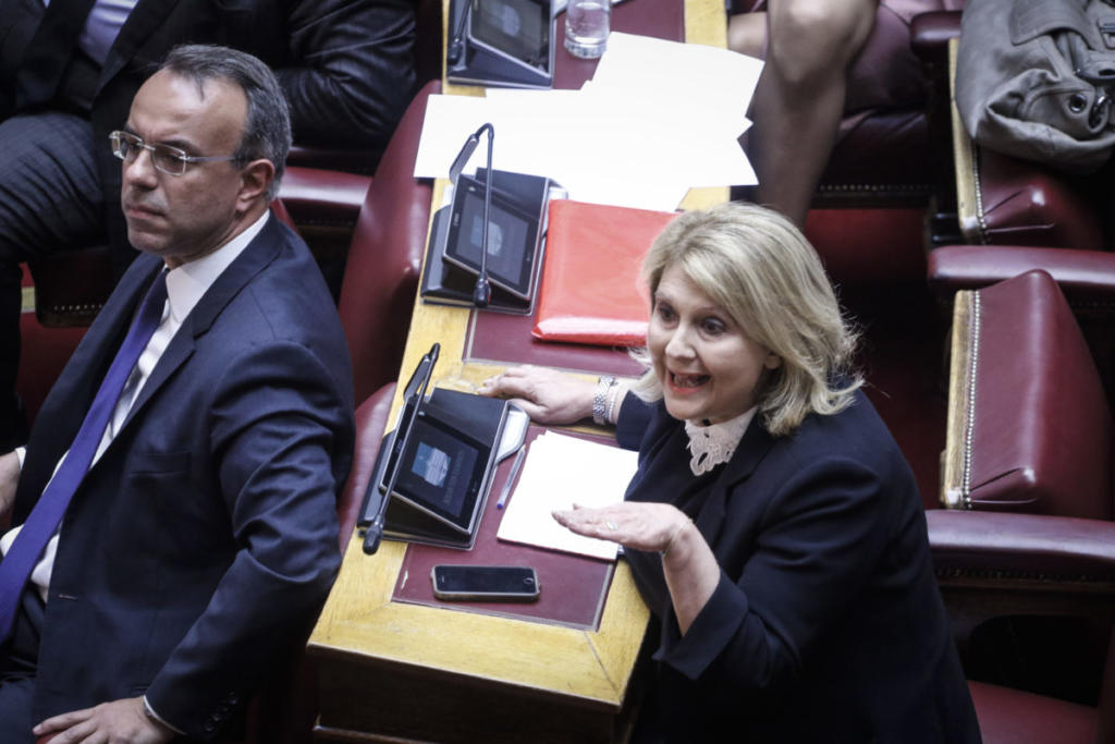 Βουλή: Καυγάς Βούλτεψη – Βούτση! «Έχετε κάνει συναλλαγή! Ετοιμάζουν Μακεδονική μειονότητα»