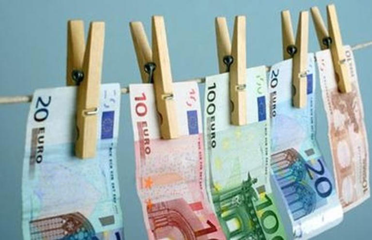 Όσο πάει και… αυξάνεται το μαύρο χρήμα που “ξεπλένεται” στην Γερμανία
