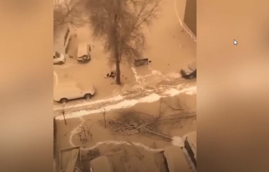 Απίστευτο φαινόμενο: Έστρωσε κίτρινο χιόνι στην Κίνα! Video