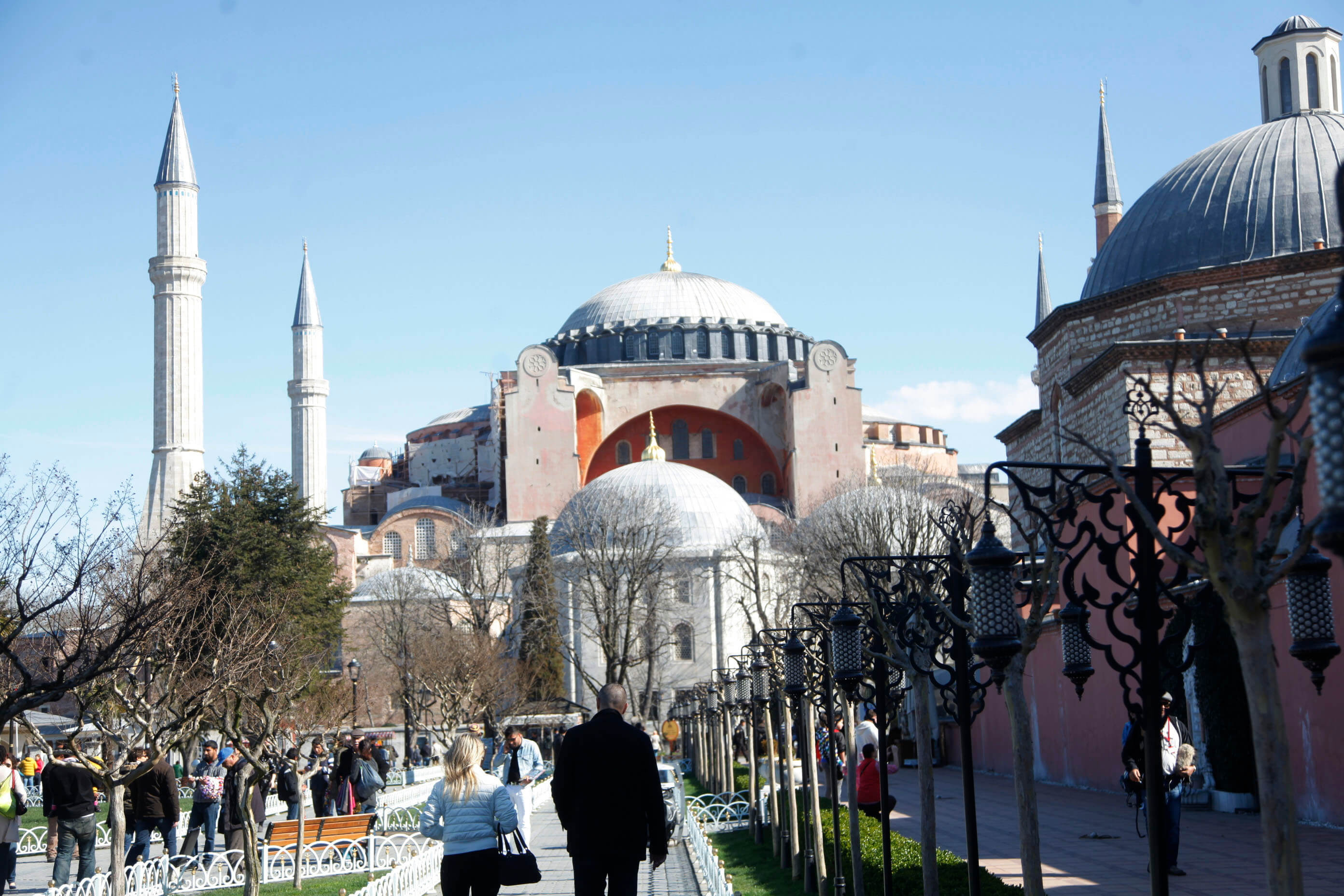 Θέλουν την Αγία Σοφία τζαμί – Διαδήλωση από φανατικούς την Παρασκευή