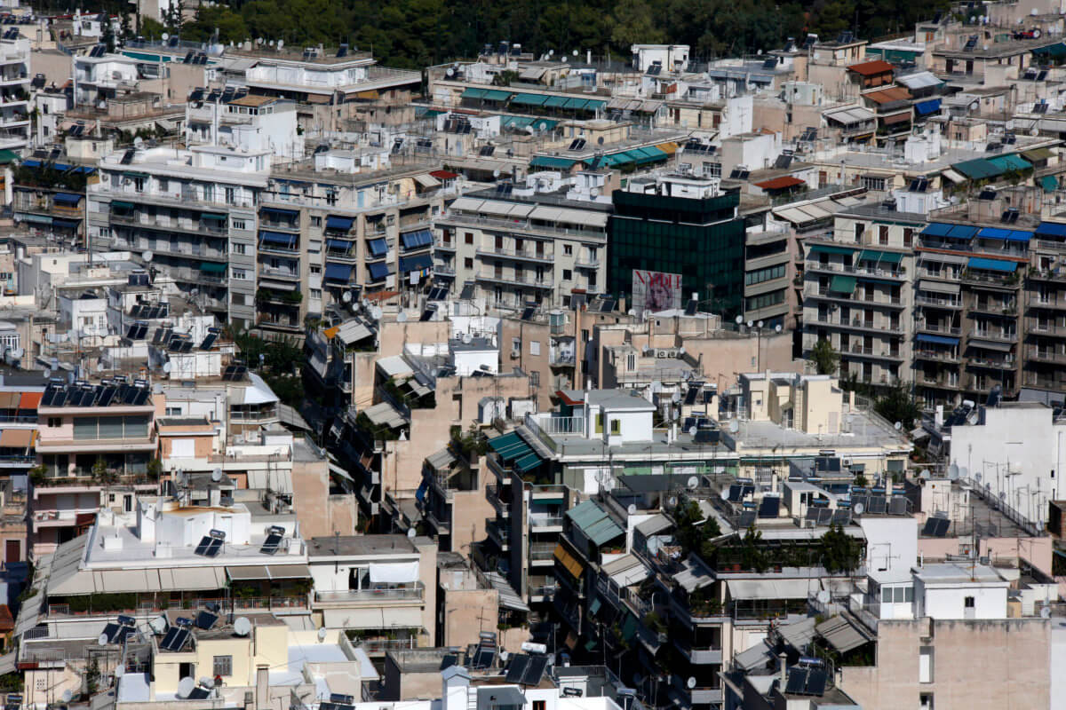 Προς παράταση η ισχύς του Νόμου Κατσέλη – Σε τέλμα οι συζητήσεις για τα κόκκινα δάνεια