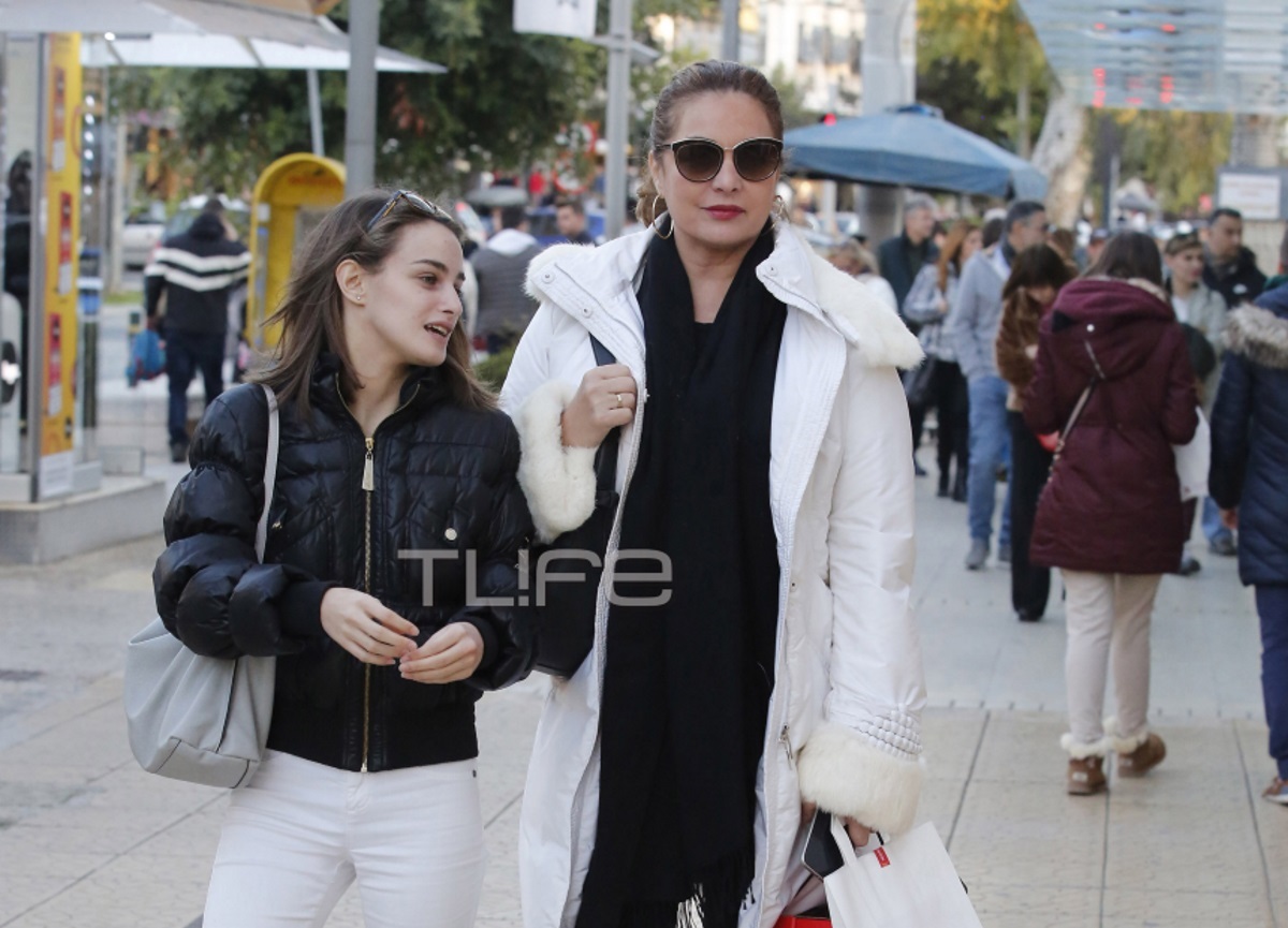 Άντζελα Γκερέκου – Μαρία Βοσκοπούλου: Μαζί στα νότια προάστια! [pics]