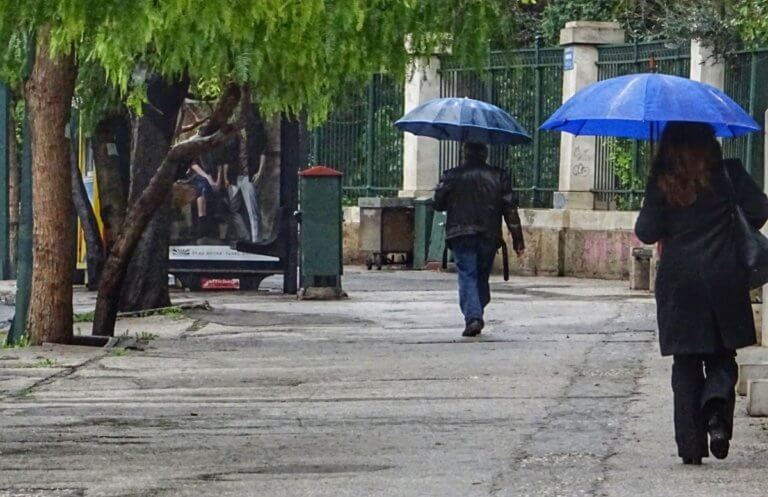 Καιρός: Νέο κύμα κακοκαιρίας με βροχές, καταιγίδες και χιόνια | Newsit.gr