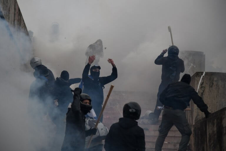 Ποινική δίωξη για τους 7 συλληφθέντες στο συλλαλητήριο! | Newsit.gr Ποινική δίωξη για τους 7 συλληφθέντες στο συλλαλητήριο! | Newsit.gr