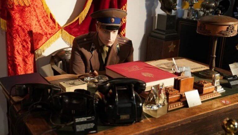 Μουσείο της KGB στην Νέα Υόρκη – “Το κραγιόν του θανάτου” και άλλα αξεσουάρ | Newsit.gr Μουσείο της KGB στην Νέα Υόρκη – “Το κραγιόν του θανάτου” και άλλα αξεσουάρ | Newsit.gr