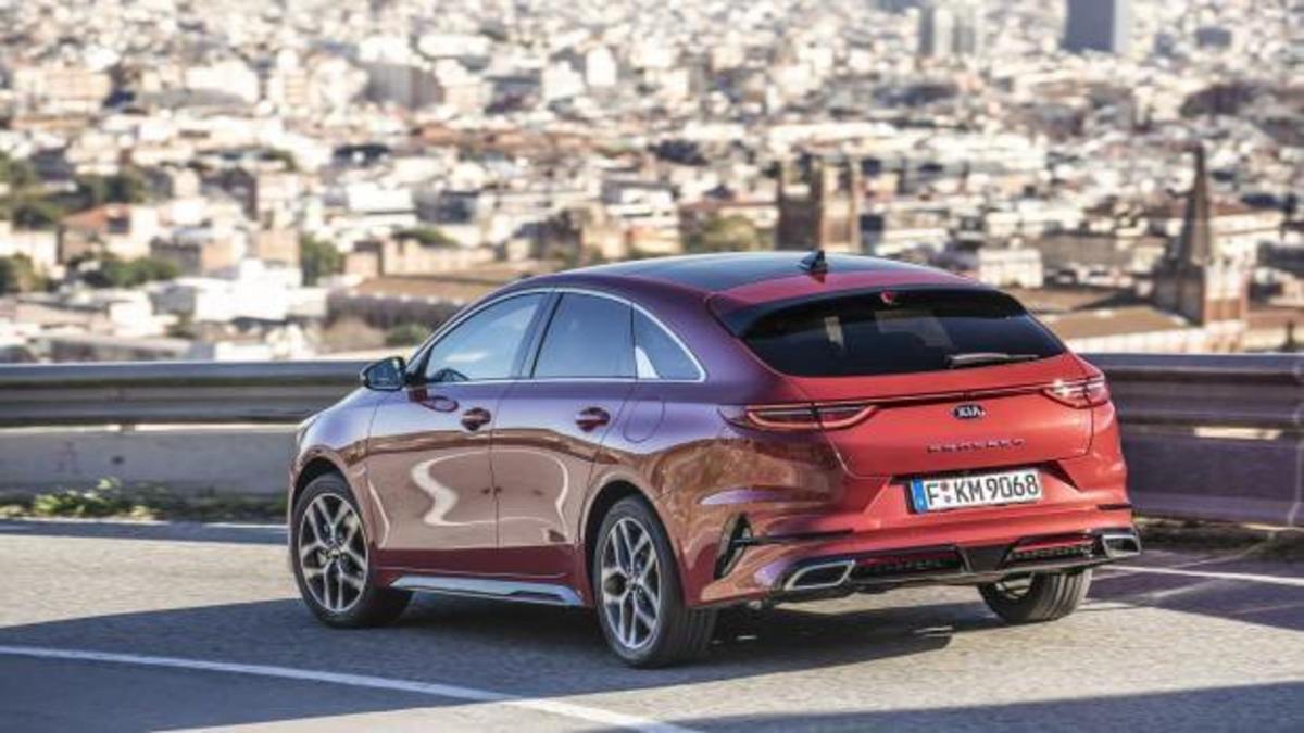 Δοκιμάζουμε το Kia που βαδίζει στα χνάρια της… Mercedes-Benz CLA! [pics]