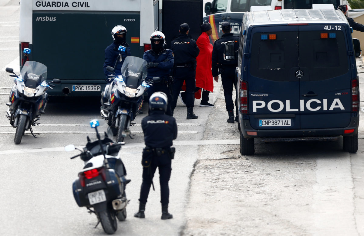 Καταδικασμένος για φόνο σκότωσε τη συνήγορό του και αυτοκτόνησε!