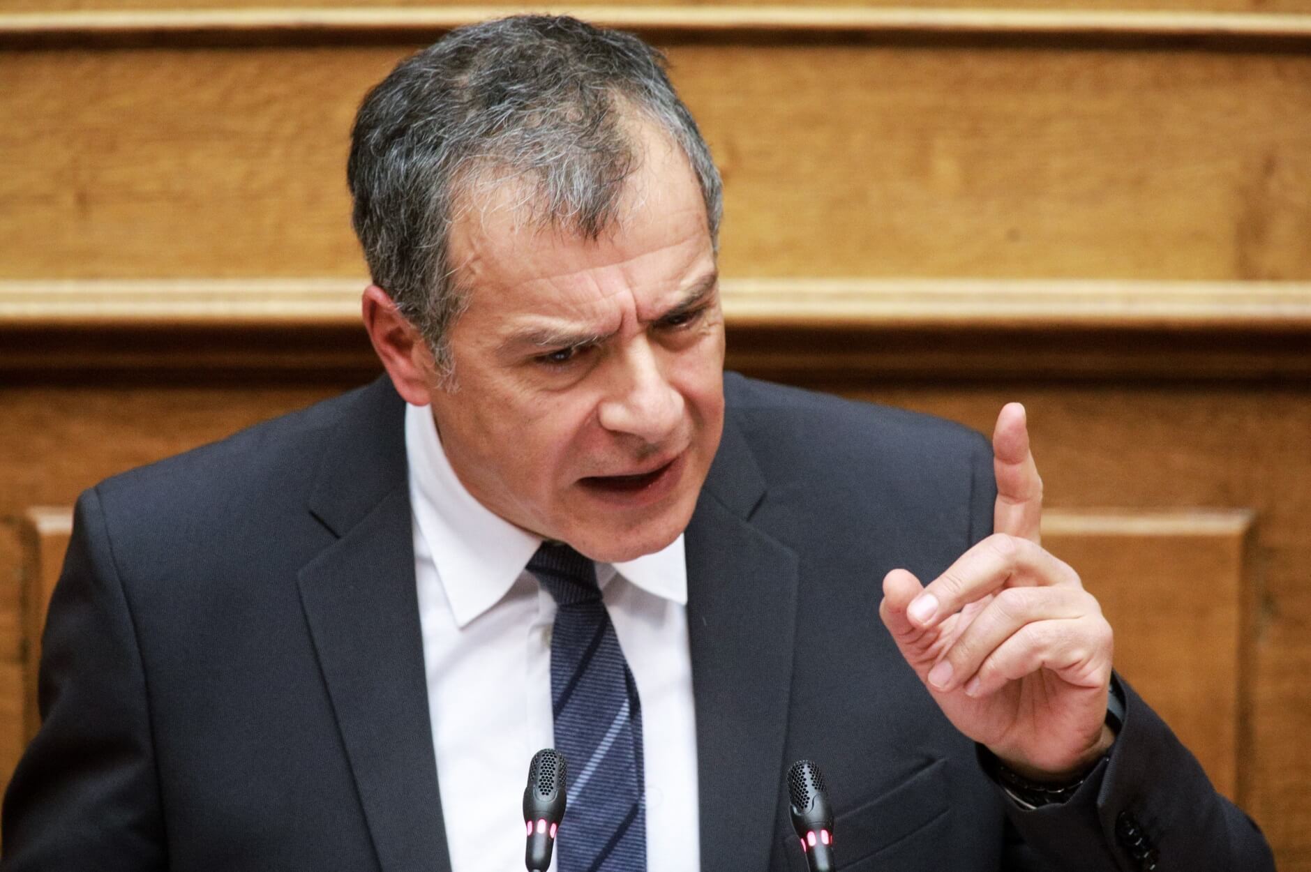 Θεοδωράκης: Μου πρότειναν να γίνω υπουργός ή βουλευτής Επικρατείας