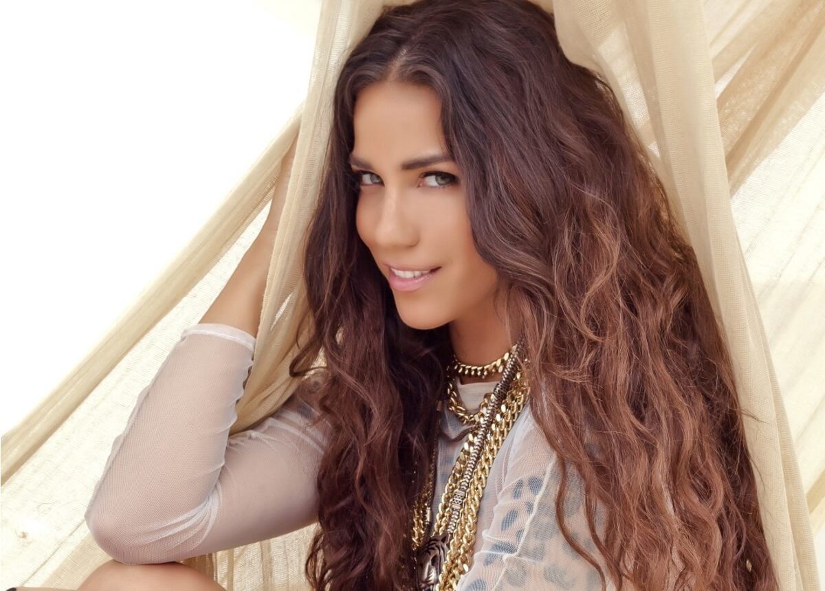 Κατερίνα Στικούδη: Ο μυστικός γάμος της, τα σχέδια για ένα παιδί και ο λόγος που είπε το «ναι» στο YFSF!