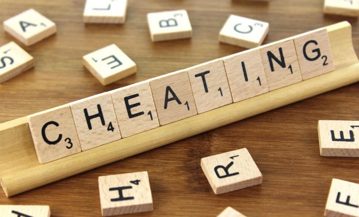 «Πολλές φορές ήμουν άπιστος, αλλά δεν με έχουν πιάσει ποτέ επ’ αυτοφόρω»