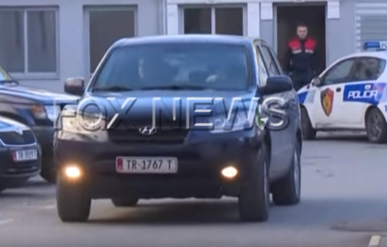 Αλβανία: Παραδόθηκε ο «βαρόνος» των ναρκωτικών Κλεμέντ Μπαλίλι | Newsit.gr Αλβανία: Παραδόθηκε ο «βαρόνος» των ναρκωτικών Κλεμέντ Μπαλίλι | Newsit.gr