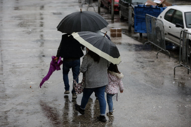 Καιρός: Βροχερό το σκηνικό σε όλη τη χώρα – Που θα χρειαστούμε ομπρέλες | Newsit.gr Καιρός: Βροχερό το σκηνικό σε όλη τη χώρα – Που θα χρειαστούμε ομπρέλες | Newsit.gr