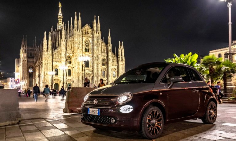 Το FIAT 500 συνεχίζει να σπάει τα ρεκόρ στις πωλήσεις | Newsit.gr Το FIAT 500 συνεχίζει να σπάει τα ρεκόρ στις πωλήσεις | Newsit.gr